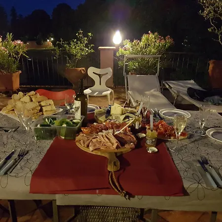 La Terrazza Fra Le Torri Apartment