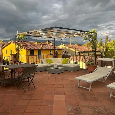 La Terrazza Fra Le Torri Apartment Lucca