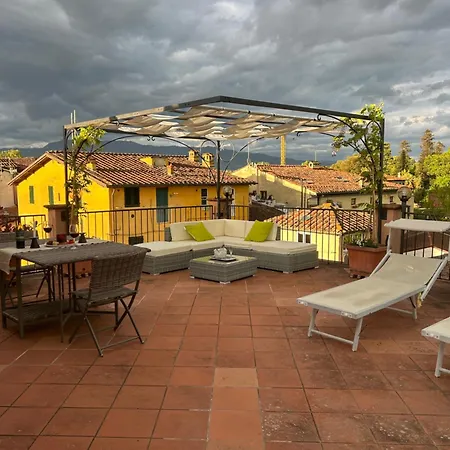 La Terrazza Fra Le Torri Apartment Lucca